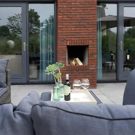 Holiday home Zonnestralen *